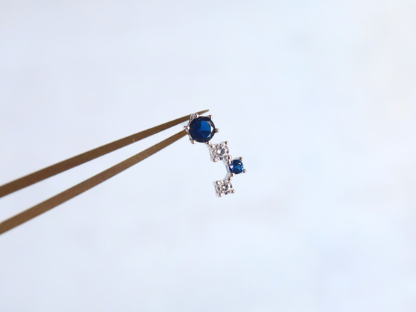 ☆冬の星座☆シルバー925【極上 ミッドナイトブルー CZダイヤモンド gold & silver】ピアス 11枚目の画像