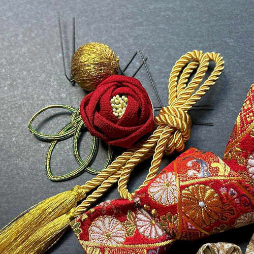 雅麗 ― 金襴結びの彩り（S053）｜金襴リボン×つまみ細工 髪飾り 成人式