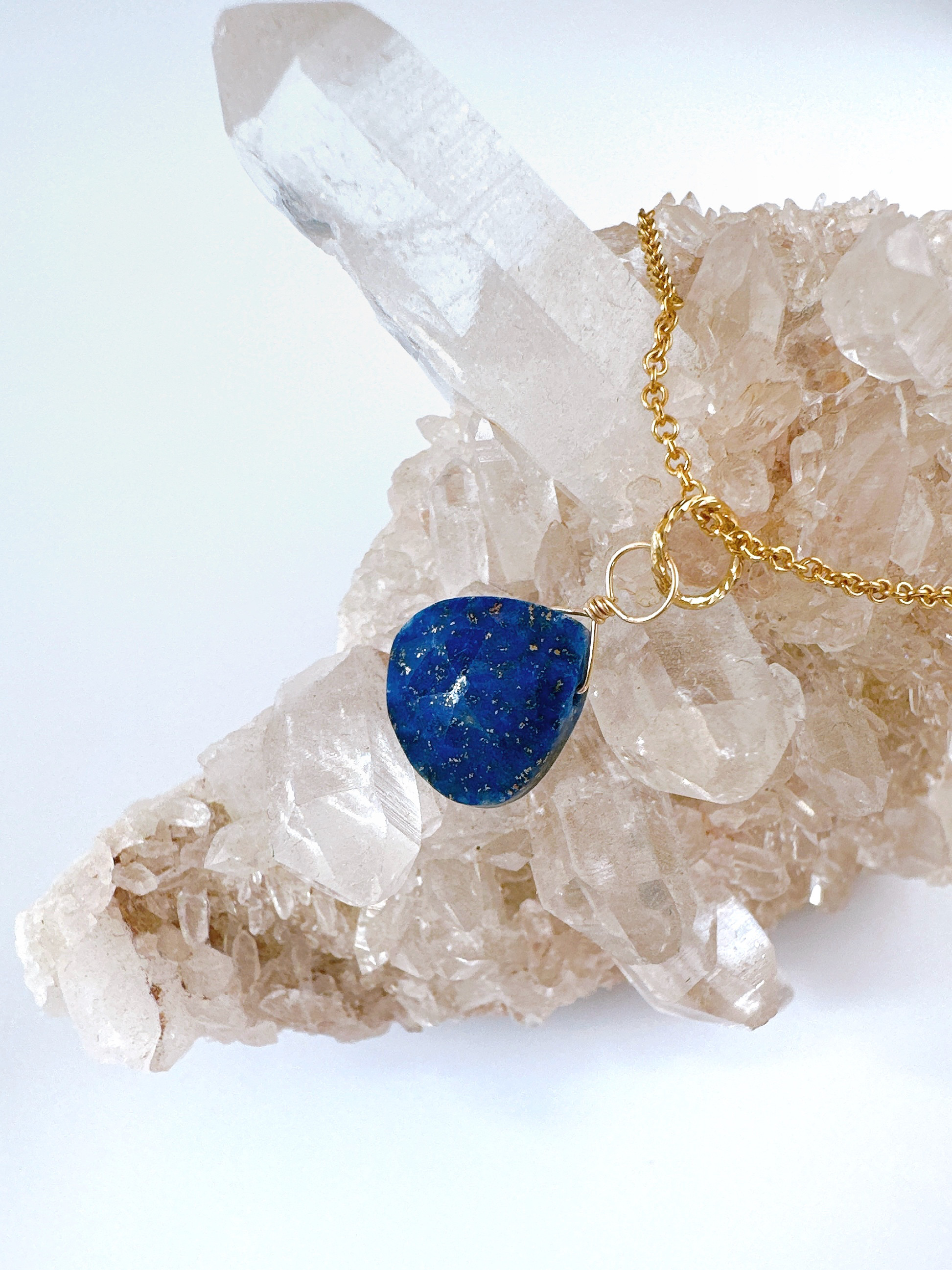 ラピスラズリのネックレス14kgf 12月誕生石　冬の誕生石2025