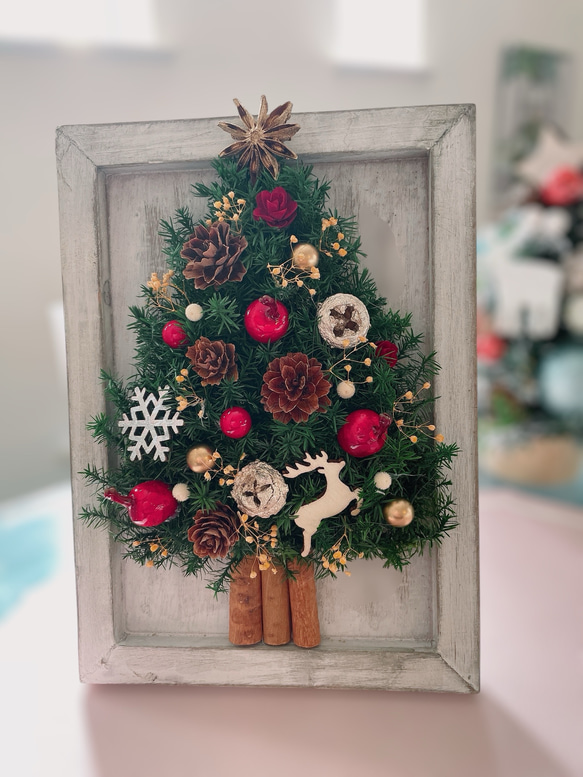 ウッドフレームクリスマスツリー プリザーブドフラワー intuition