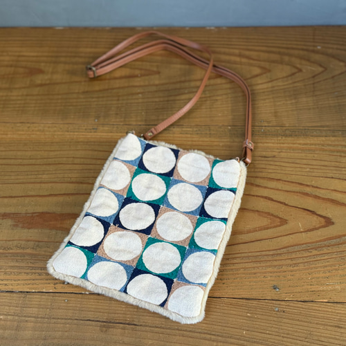 特価！ミナペルホネン♡ショルダーが選べる♡レトロな刺繍ぽこぽこ 