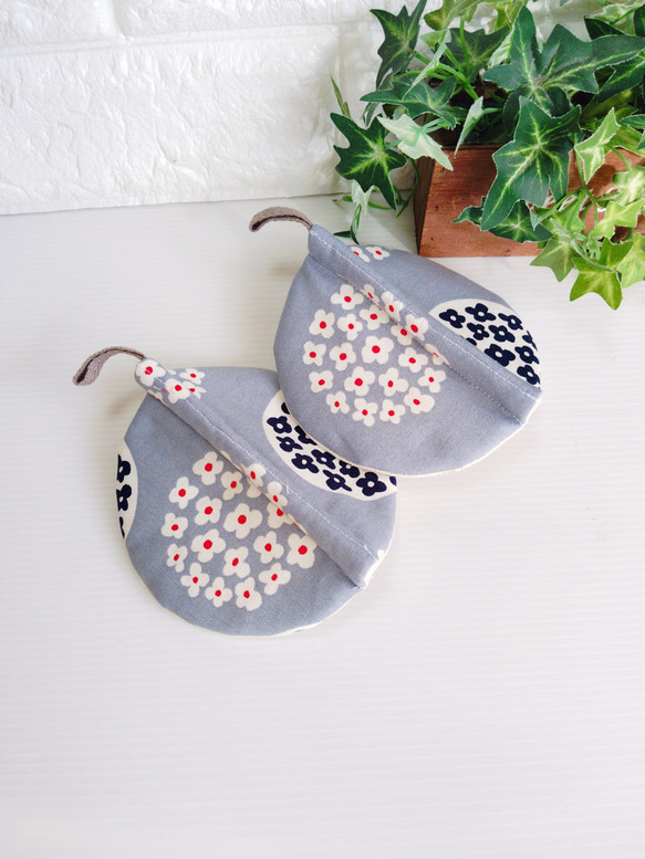 二つ折り キッチンミトン 鍋つかみ 花柄 鍋つかみ banana-3 通販