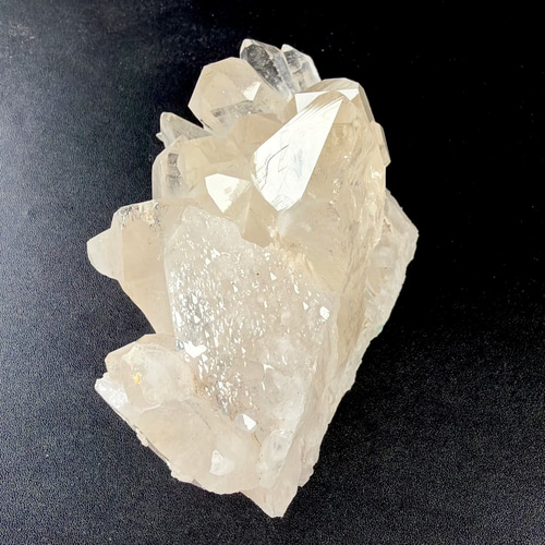 カンチェンジュンガ産 クラスター tg779 天然石 pinky 通販 18505012