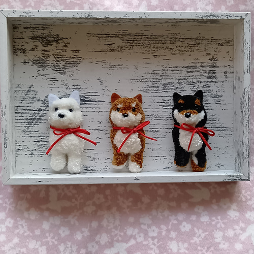 受注製作】柴犬の刺繍 ブローチ キーホルダー しば 犬 ブローチ