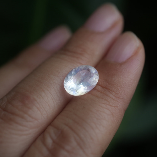 2.5ct 虹入りアンデシンラブラドライト s1399 天然石 Funky garuda