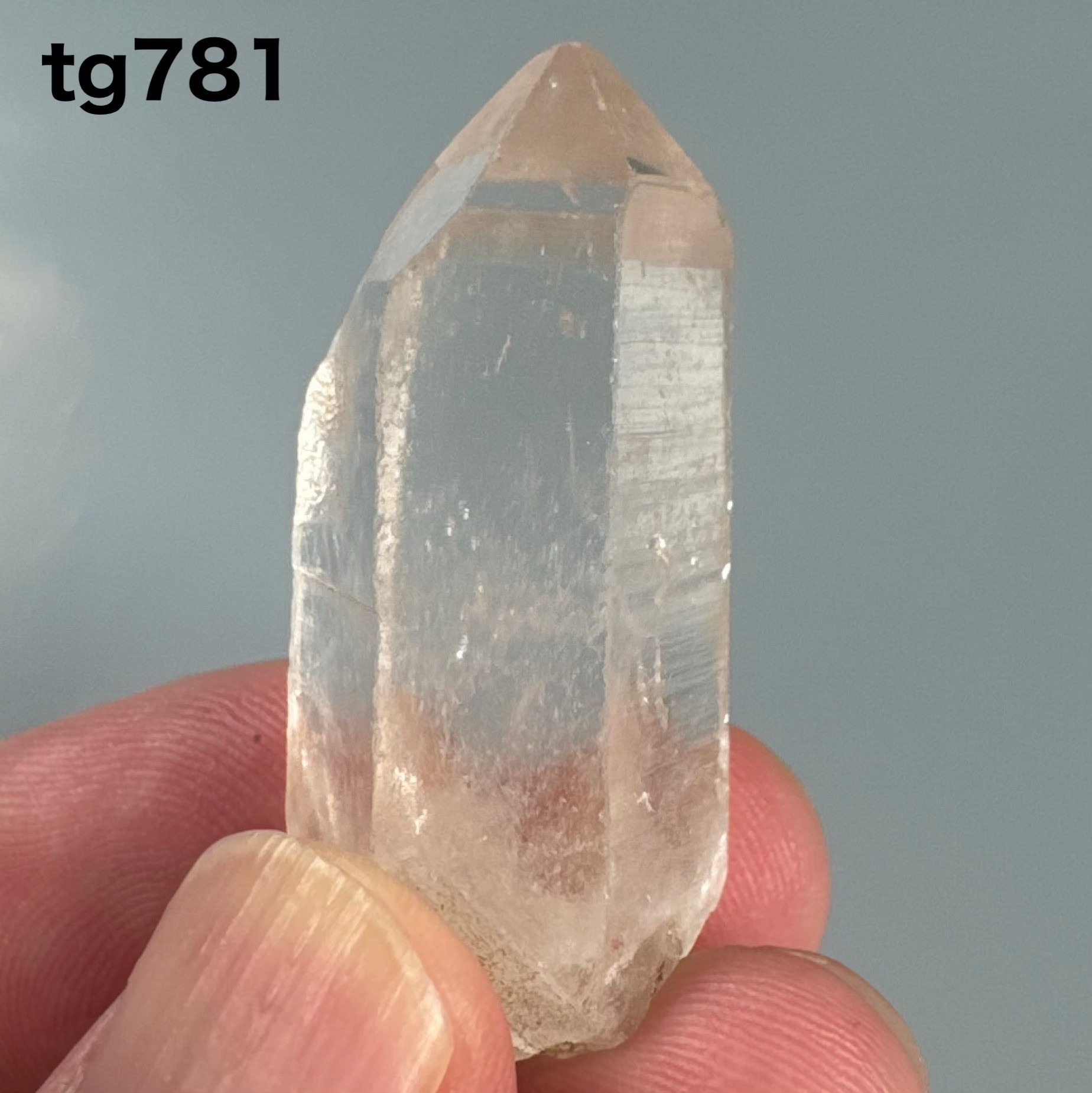 ヒマラヤ水晶　原石 楽天市場】ヒマラヤ水晶 原石 ポイント すいしょう クリスタル