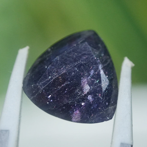 細やかアベンチュレッセンス 4.5ct☆アイオライトサンストーン s1397