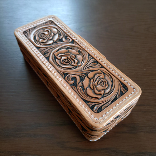 メガネケースレザーカービング薔薇