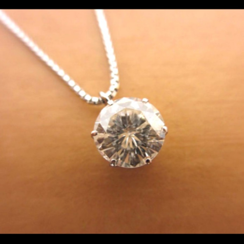 1点もの】プラチナ900 1カラット ダイヤモンドネックレス 限定