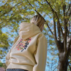 アルベロベロ　ぶたさん&ふくろう　刺繍　ジップアップ　ブルゾン　シアー アルベロベロ ぶたさん&ふくろう 刺繍 ジップアップ ブルゾン シアー