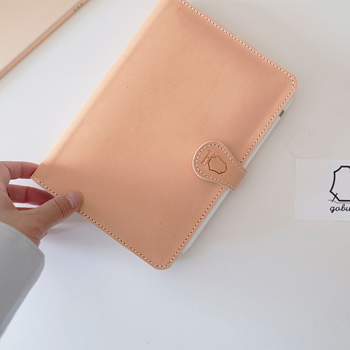 Apple iPad mini 4 モデル 16GB 手帳型ケース付き 楽天市場】iPad mini 4用 カラーレザーデザインケース（全11色）□液晶
