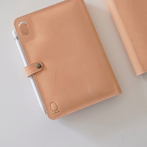 iPad mini 7 6 5 4 3 手帳型 ダブレット ケース 本革 入れ付き