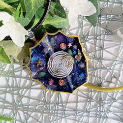 フラワーオブライフ＊水晶たっぷりキーホルダー波動入り