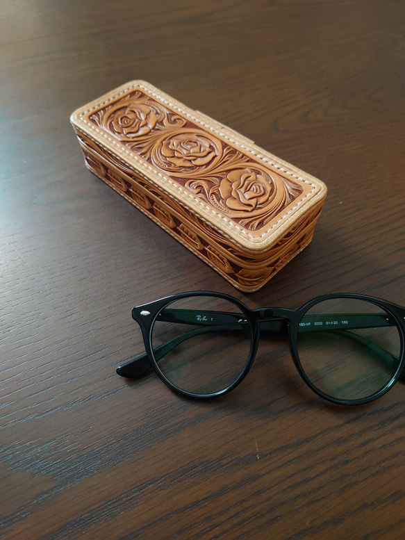 メガネケース レザーカービング 薔薇 【公式通販】