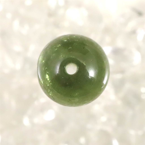 ★モルダバイト 8ミリ珠 ビーズD(鑑別コピー付) 楽天市場】モルダバイト 粒売り ビーズ【約8mm珠】【鑑別済