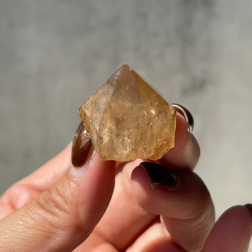 コンゴ産【クンダリーニシトリン】④ 非加熱シトリン｜黄水晶｜鉱物