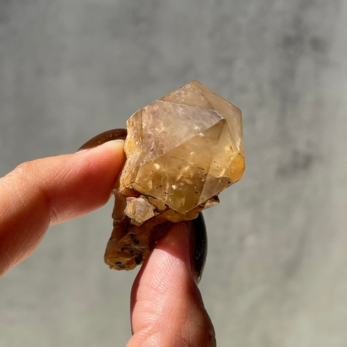 コンゴ産【クンダリーニシトリン】④ 非加熱シトリン｜黄水晶｜鉱物