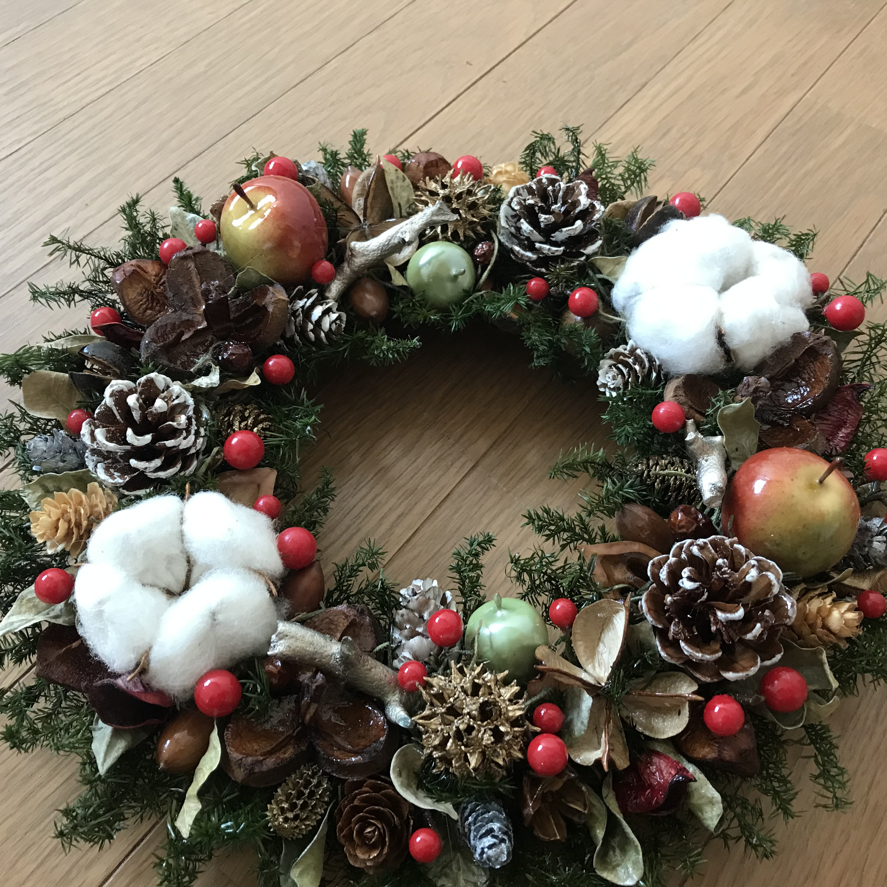 《超早割＊X'mas》コットフラワーと林檎のクリスマスリース30cm（13500－12000＊林檎のお色違い）