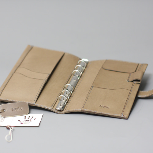 本革システム手帳　イタリアンレザー　ハンドメイド 愛着ひとしお！イタリアンレザーで自作する、[M6]本革システム