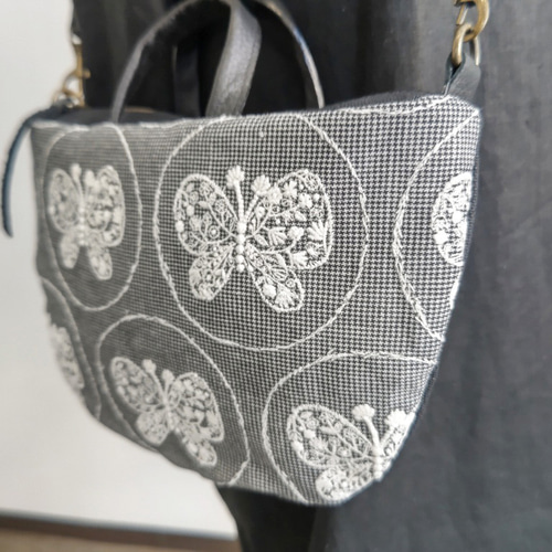 ぼんぼん　ミナペルホネン新作♡forest wing ウッドリングbag ミナペルホネンminaperhonen/forest wingフォレストウィング