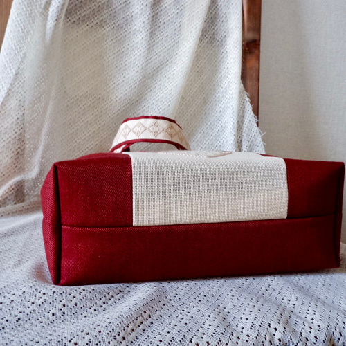和洋刺繍のトートバッグ＊Mサイズ＊和風＊赤デニム＊肩かけ