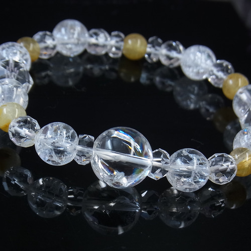 ◇キラキラお守り 水晶ブレス◇虹入 アイリスクォーツ ルチル