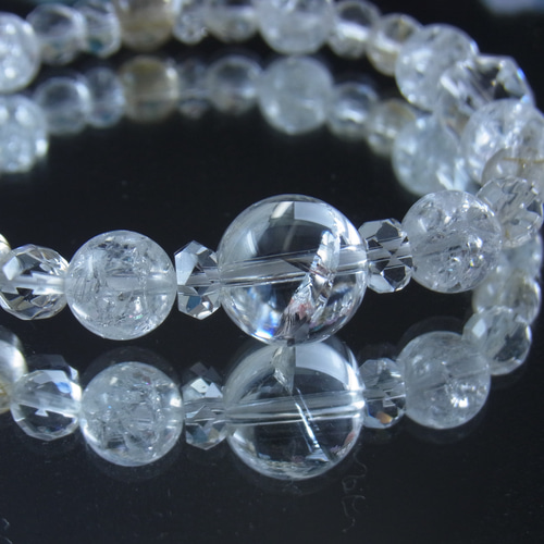 ◇キラキラお守り 水晶ブレス◇虹入 アイリスクォーツ ルチル