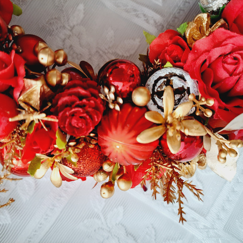 受注制作】クリスマスリース～楽しい聖夜の赤いリース～ 玄関リース