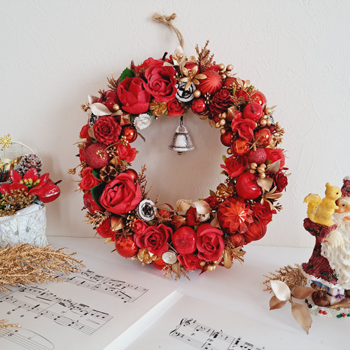 受注制作】クリスマスリース～楽しい聖夜の赤いリース～ 玄関リース