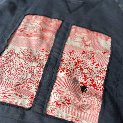 着物アートパネルトレーナー 着物リメイク 着物ハギレ再利用