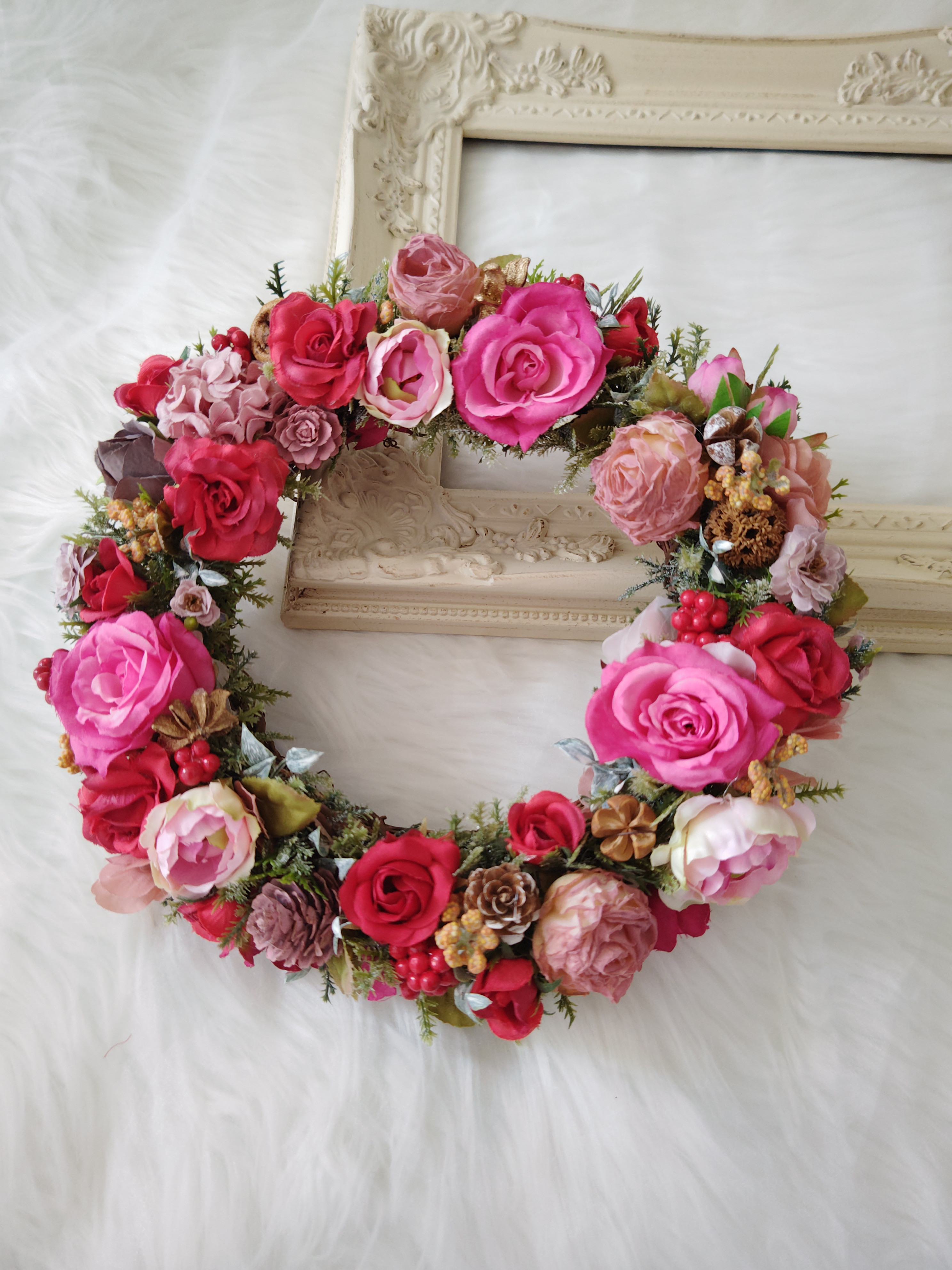 【受注製作】幸せローズのクリスマスリース（オーナメントあり·なし）