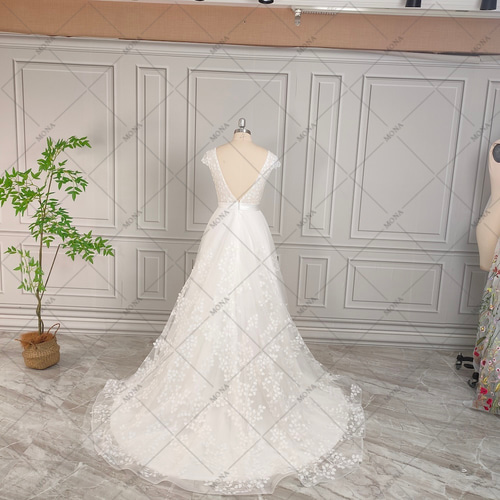 背中空き Vネック ウェディングドレス パーティードレス 結婚式