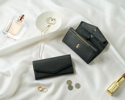 数量限定】1万円ジャストサイズ！小銭入れが大きく開く長財布 ブラック