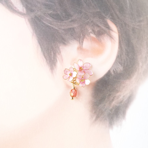 受注製作】かぎ針編みの桜のピアス - ショップ アトリエ梔子荘