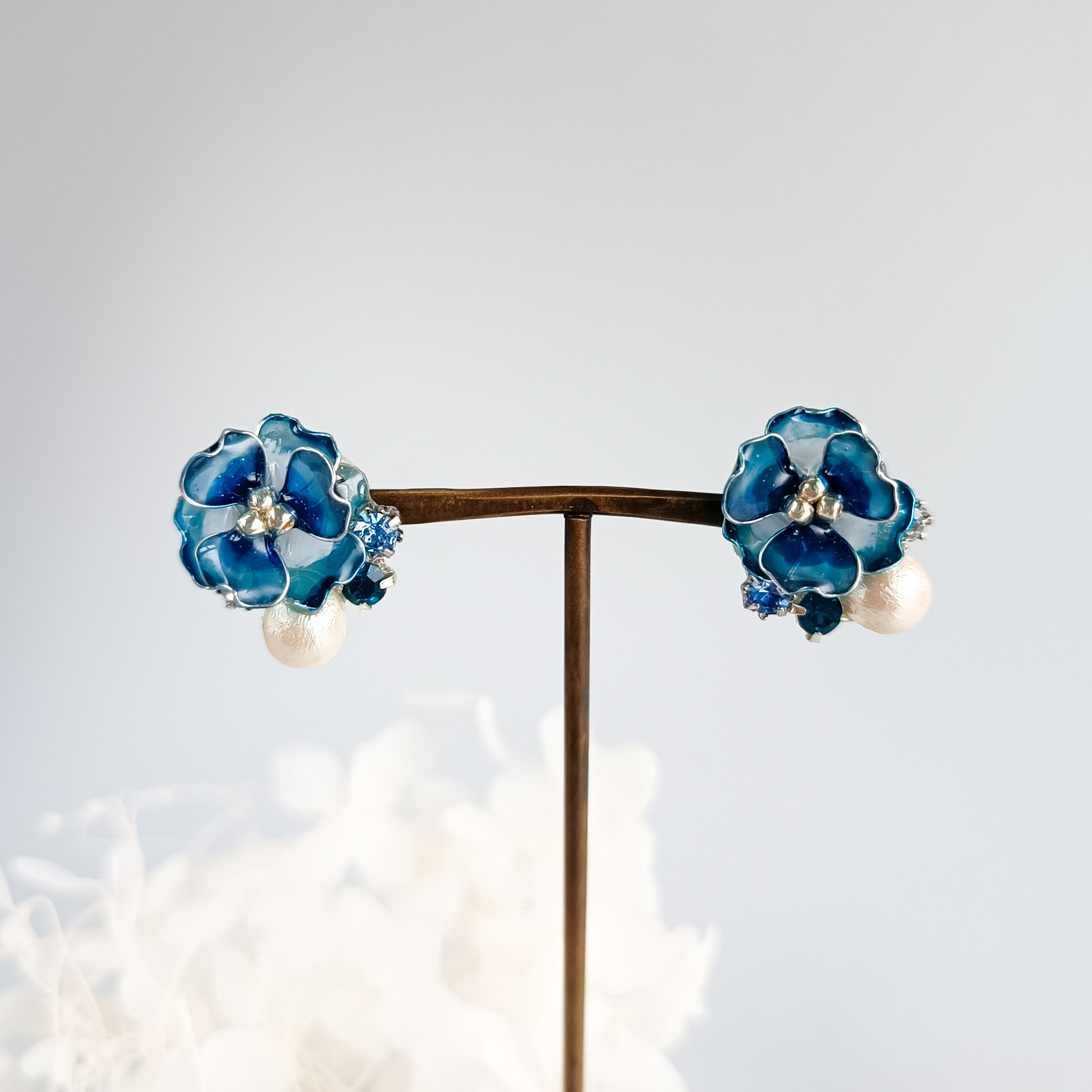 【お得なセット割】サージカルステンレス　Camellia <ターコイズブルー> アネモネ 山茶花 薔薇 コットンパール