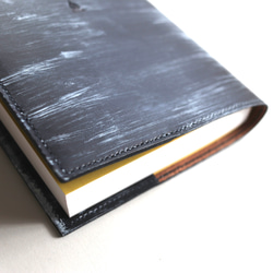 藍×墨×チタン染のソフトカバー単行本ブックカバー 9枚目の画像