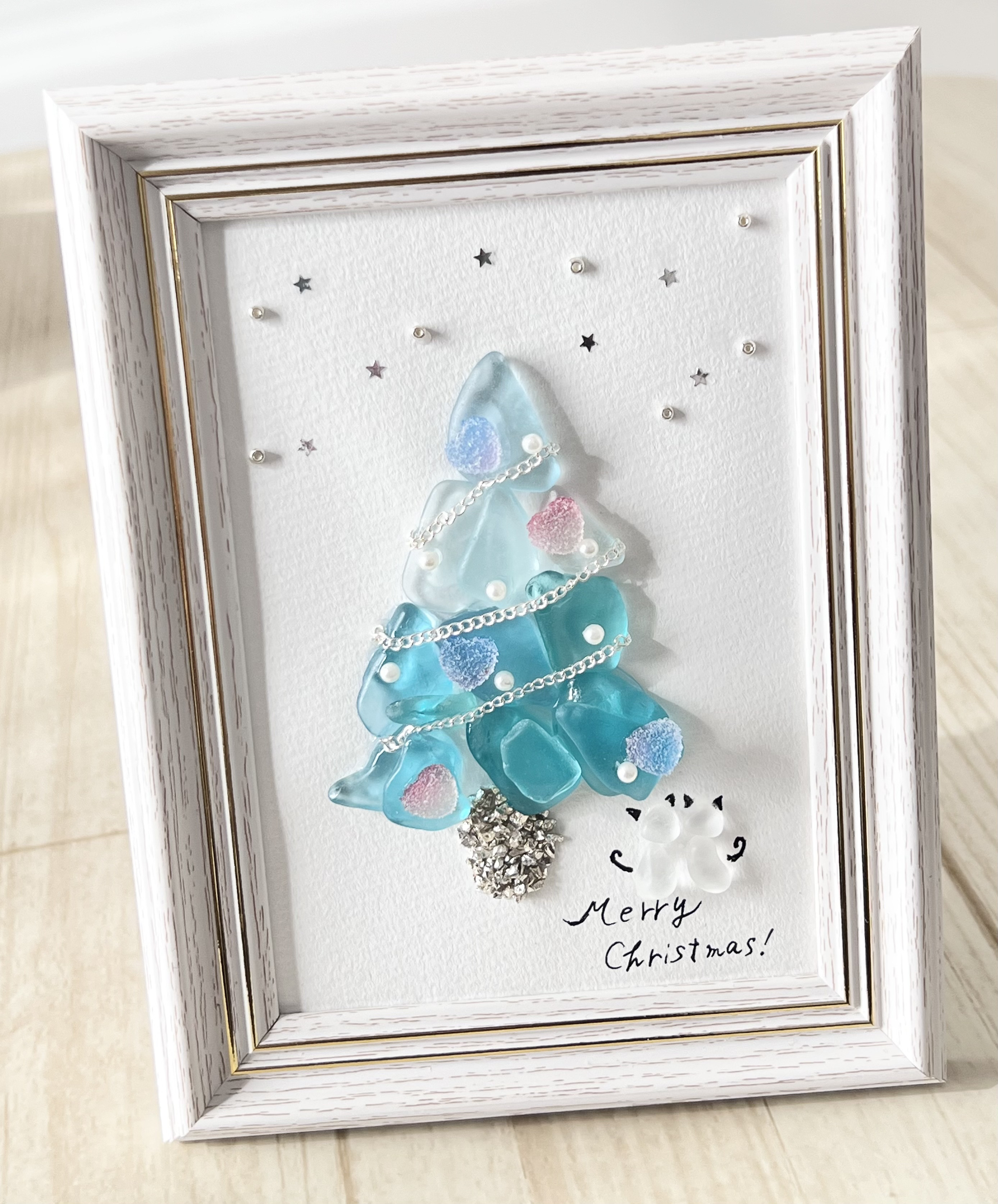 みときち　Xmasを祝うネコ　シーグラス／天然石／壁掛け／猫／クリスマス みときち様専用 Xmasを祝うネコ シーグラス／天然石／壁掛け／猫