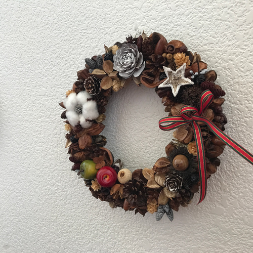 新作＊X'mas》木の実と林檎の北欧のクリスマスリース（受注制作＊予約