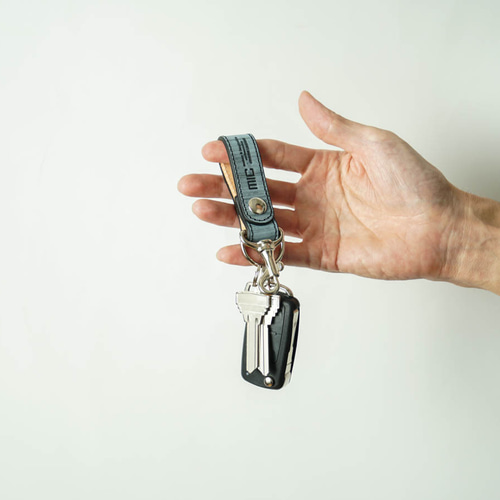 新品★V系★Raphael★ロゴ★キーホルダー★ナスカン 10個入り】ナスカン キーホルダー 羽 フェザー | クロッチャショップ