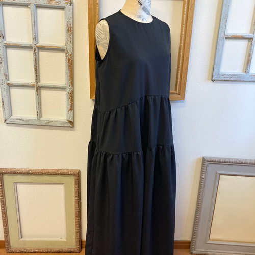 ORR ノースリーブ 黒 ロングワンピース HUG.U SALE ワンピース ロング 黒 パール ロングワンピース