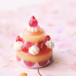 期間限定SALE＊ガラスのミニチュア苺ショートケーキ2段 ☆ガラスの