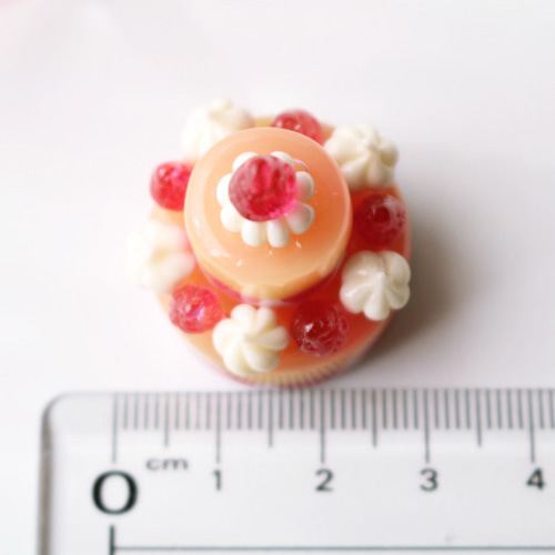 期間限定SALE＊ガラスのミニチュア苺ショートケーキ2段