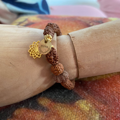 全ての星座】Sahasrara☆ルドラクシャブレスレット(24-B) ブレスレット