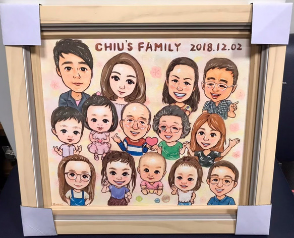 似たような表情を持つ 14 人の家族の肖像画をカスタマイズ - Song Mao