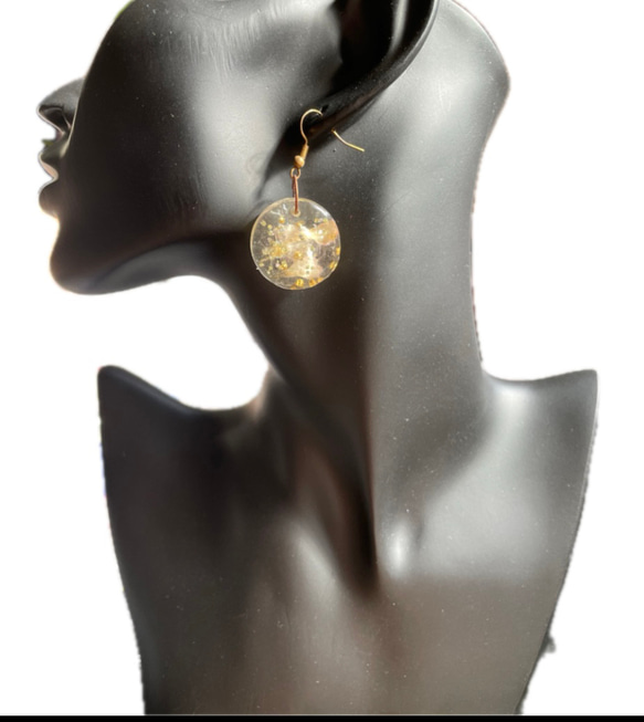 a215 レジンオシャレピアス ピアス（フック・チェーン） mimi 通販 