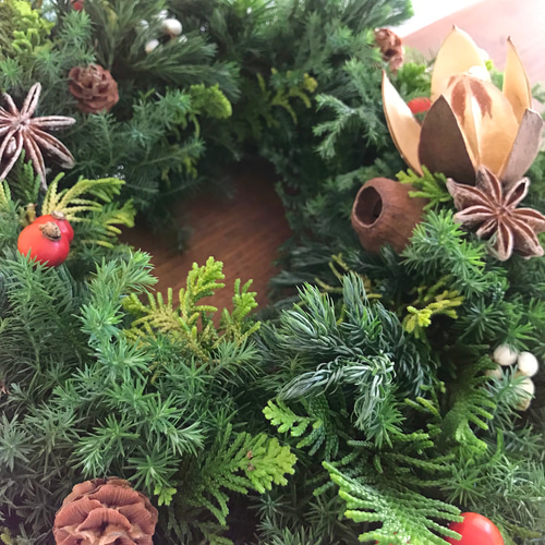 自然素材100％フレッシュ＆ドライフラワー フレッシュグリーンと木の実