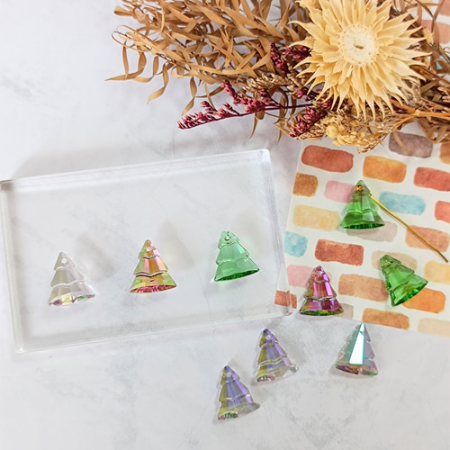 2個】クリスマスツリー ガラスチャーム クリスタル オーロラ