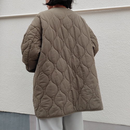 冬物最終セール】軽くて暖かい リバーシブル中綿キルティングコート