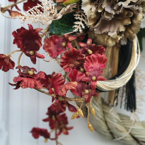 華やぎ白芍薬｜モダンお正月飾り迎春しめ縄／白芍薬と椿のしめ飾り