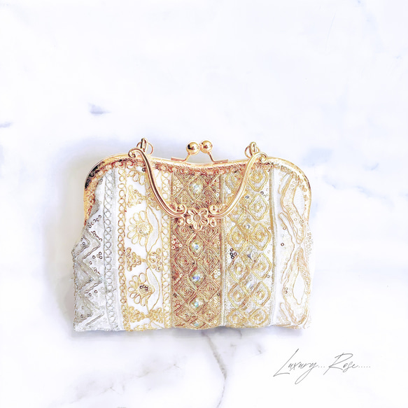 新作❤︎優しい輝きゴールド❤︎異国情緒漂う魅惑の高級インド刺繍レース❤︎フォーマルバッグ　パーティーバッグ　ミニバッグ 7枚目の画像